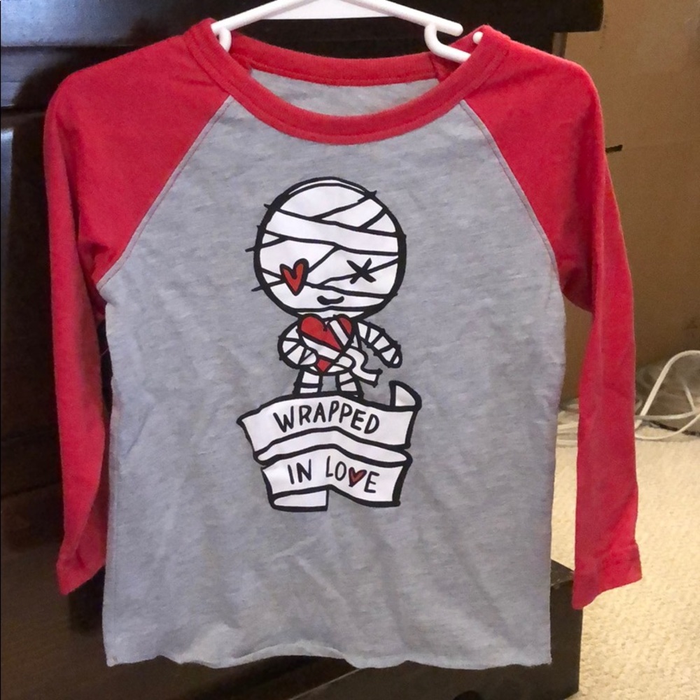 2T Valentine’s Day shirt